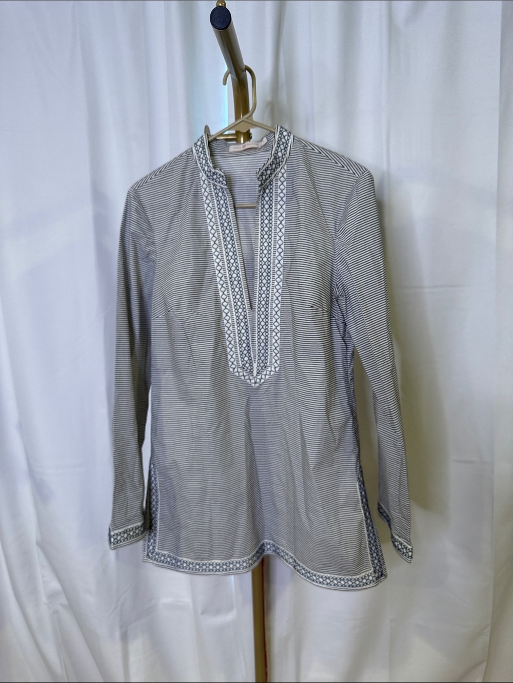 Tory Burch Striped Embroidered Long Sleeve Tunic Top Navy White Size 4 - Picture 2 of 7